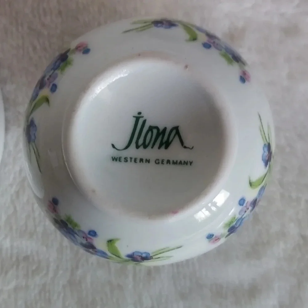 Vintage‎ Jlona Lilac Adorned Porcelain Perfume Atomizer and Tinket Box Set